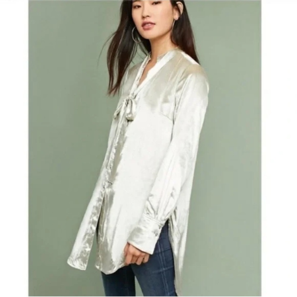 Anthropologie Maeve crushed Velvet tunic Blouse with tie Size M
